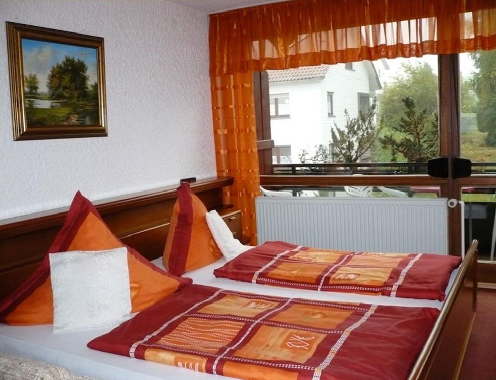 Landhotel Schonblick Bad Herrenalb Δωμάτιο φωτογραφία